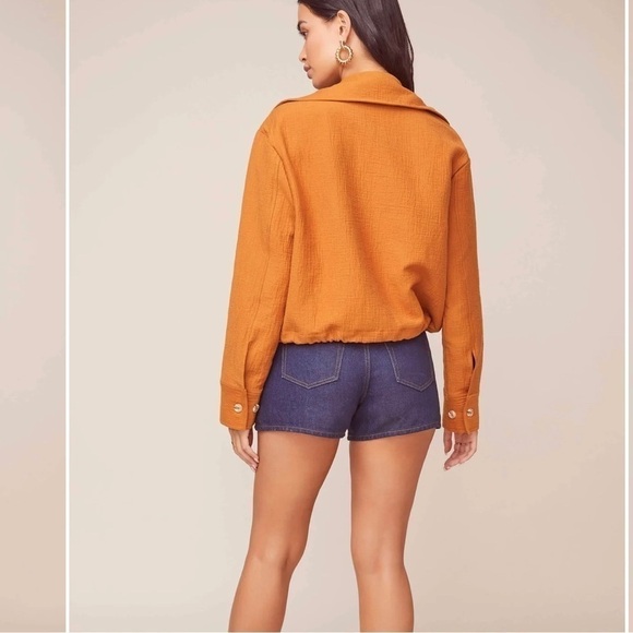 Astr The Label En Route Jacket in Caramel - Picture 3 of 11